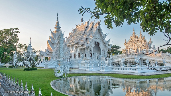 Khám phá ngôi chùa màu trắng Wat Rong Khun ở Thái Lan